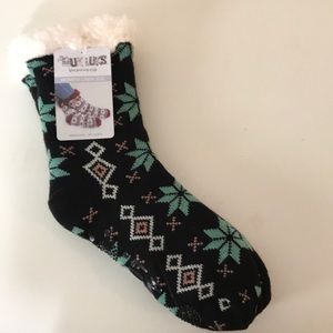 MukLuks Women’s Cabin Sock